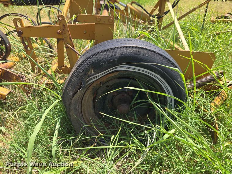 image for item EW8566 land leveler