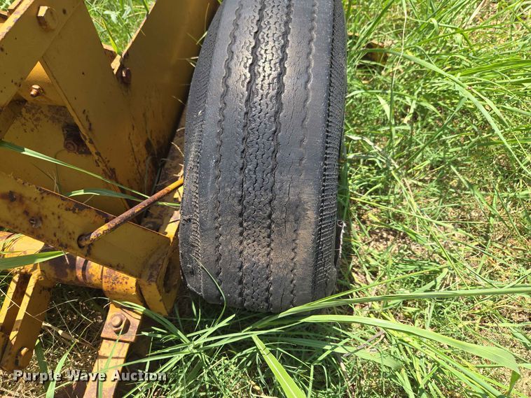 image for item EW8566 land leveler