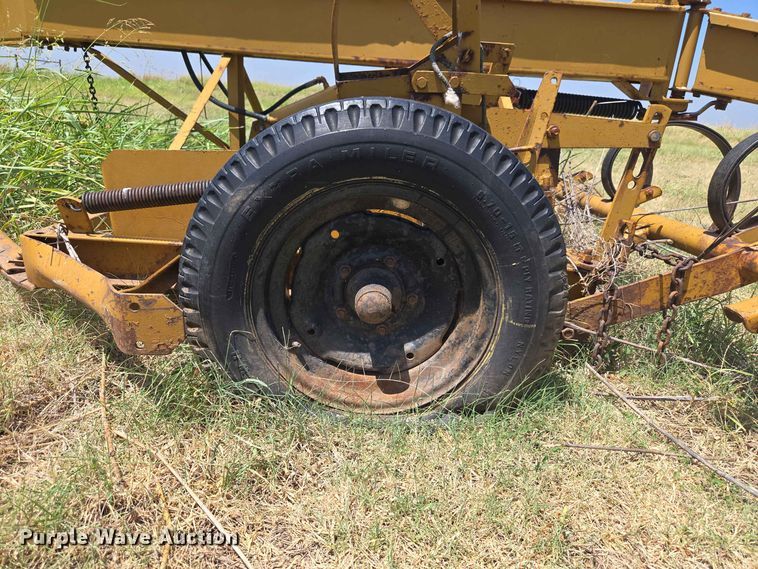 image for item EW8566 land leveler