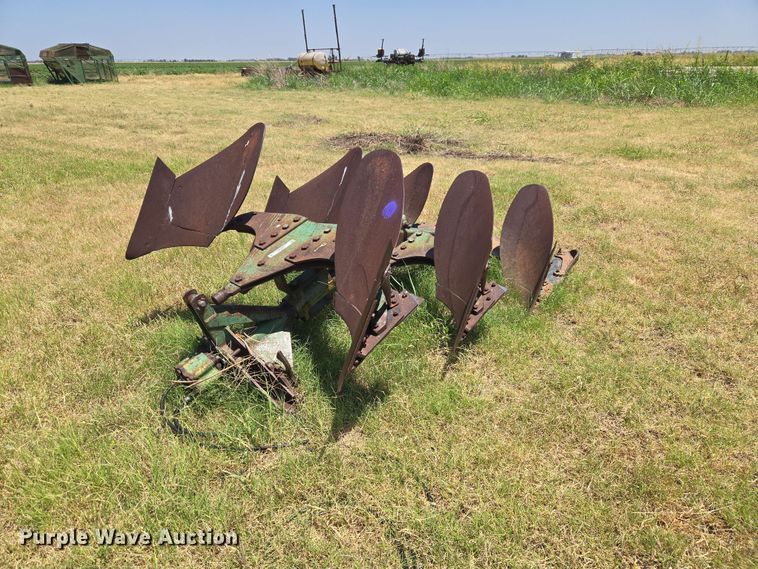 Six bottom two way plow