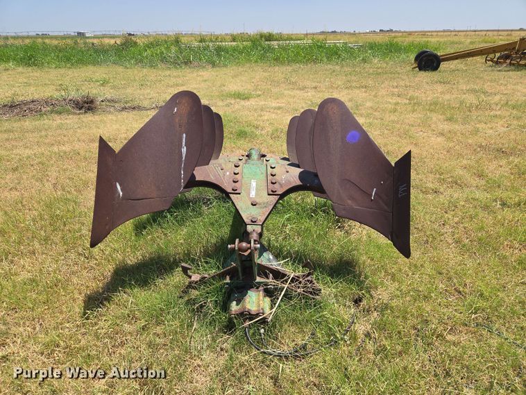 image for item EW8568 Six bottom two way plow
