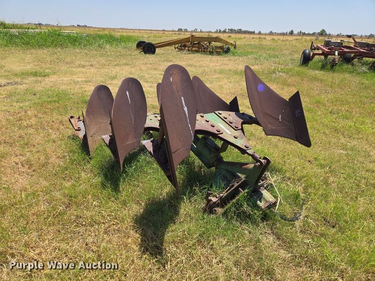 image for item EW8568 Six bottom two way plow