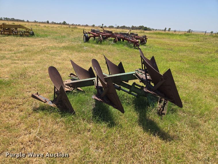 image for item EW8568 Six bottom two way plow