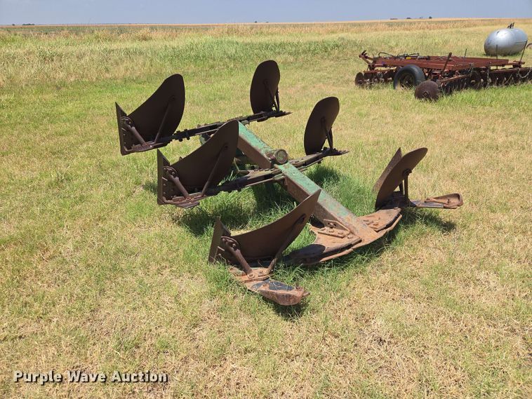 image for item EW8568 Six bottom two way plow