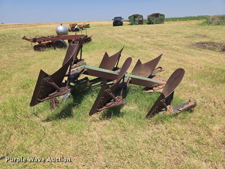 image for item EW8568 Six bottom two way plow