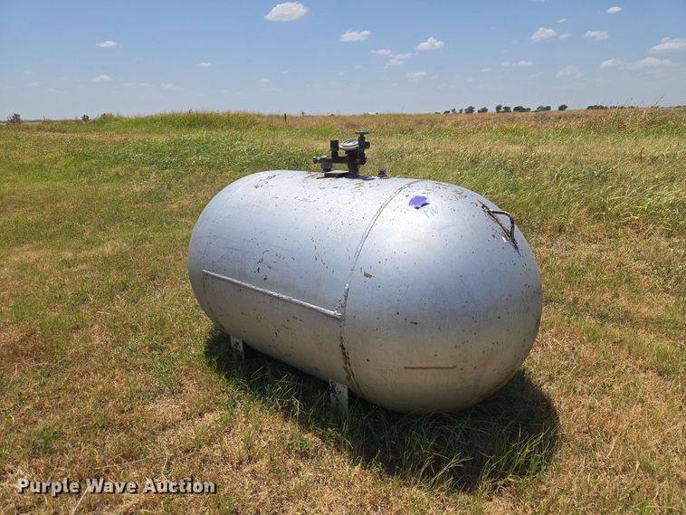 image for item EW8569 1949 Trinity steel co. propane tank