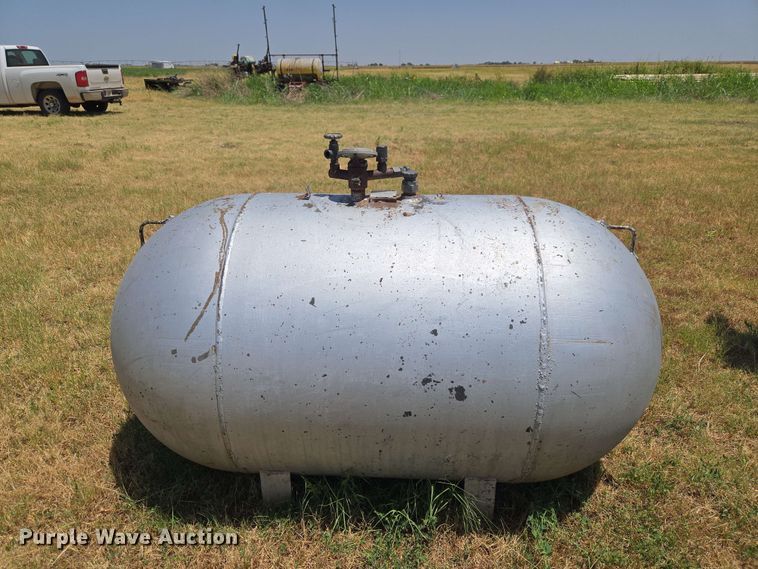 image for item EW8569 1949 Trinity steel co. propane tank