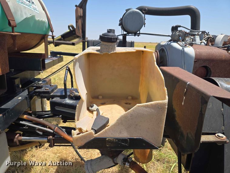 image for item EW8571 Schweiss Inc. Easyweeder applicator