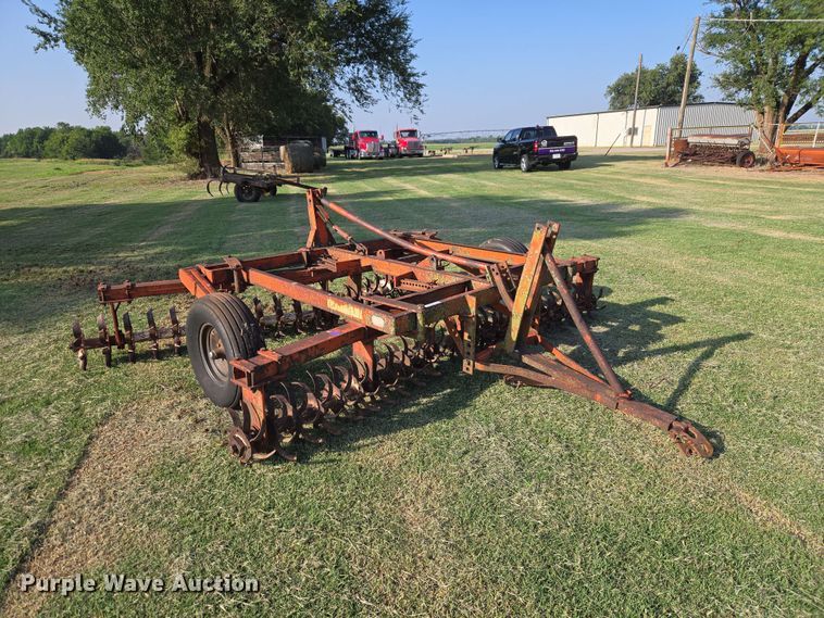 image for item EW8572 Richardson MTA mulch Treader