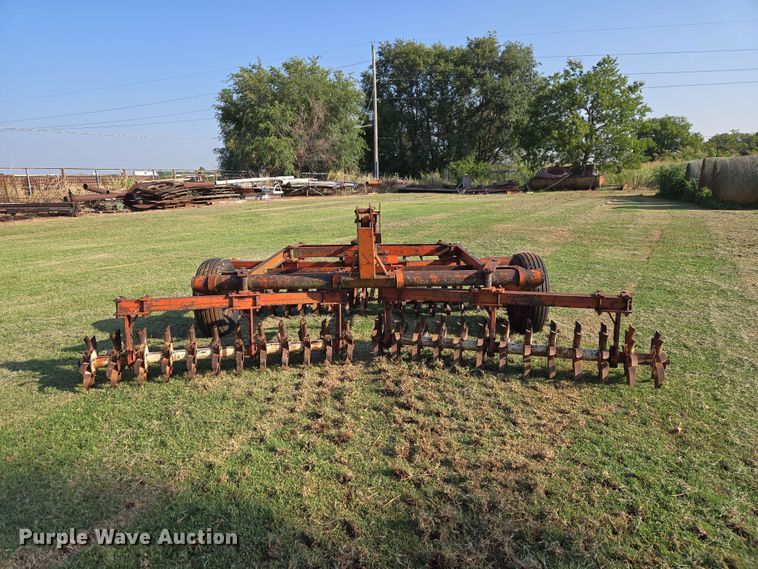 image for item EW8572 Richardson MTA mulch Treader