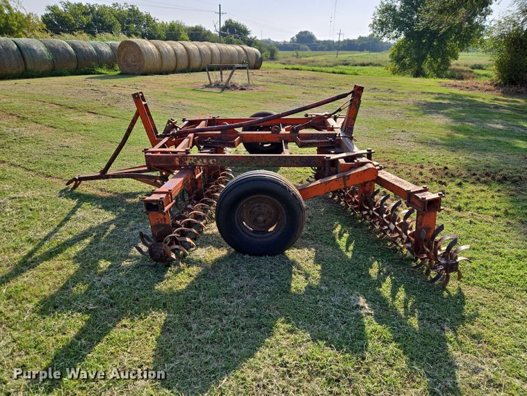 image for item EW8572 Richardson MTA mulch Treader