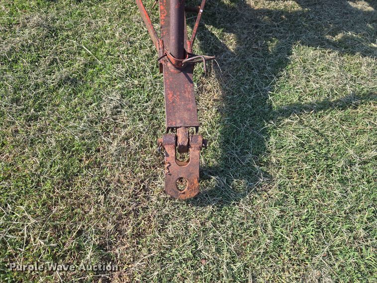 image for item EW8572 Richardson MTA mulch Treader