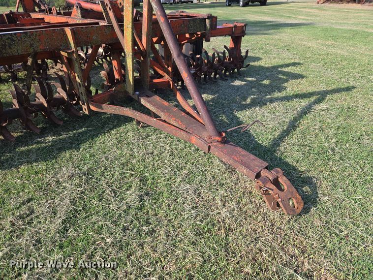 image for item EW8572 Richardson MTA mulch Treader