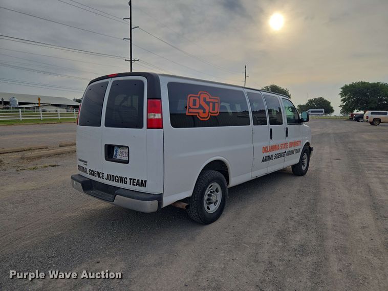 image for item EW8574 2014 Chevrolet  Express 3500 van