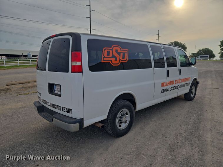 image for item EW8574 2014 Chevrolet  Express 3500 van
