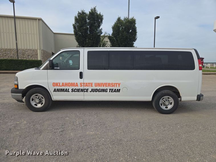 image for item EW8574 2014 Chevrolet  Express 3500 van