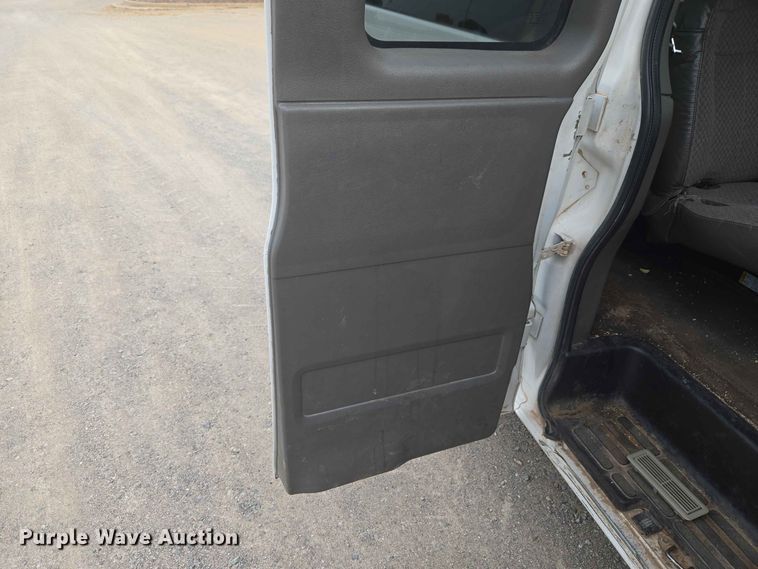 image for item EW8574 2014 Chevrolet  Express 3500 van