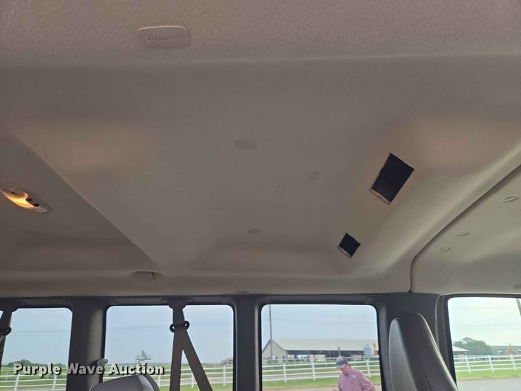 image for item EW8574 2014 Chevrolet  Express 3500 van
