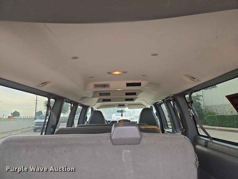 image for item EW8574 2014 Chevrolet  Express 3500 van