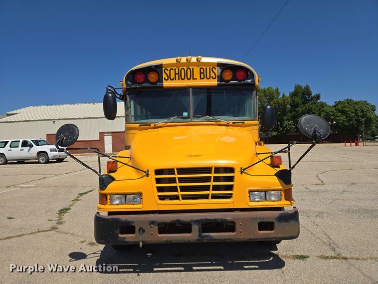 image for item EW8582 2006 Blue Bird BB Conventional school bus