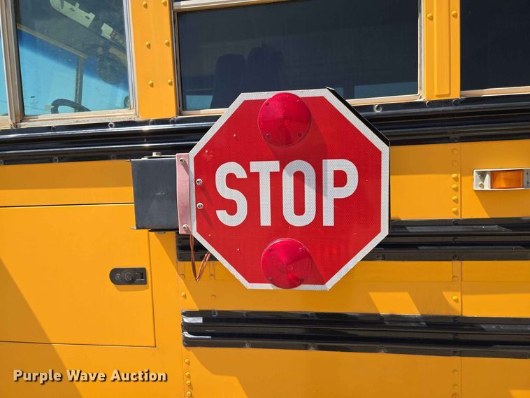 image for item EW8582 2006 Blue Bird BB Conventional school bus