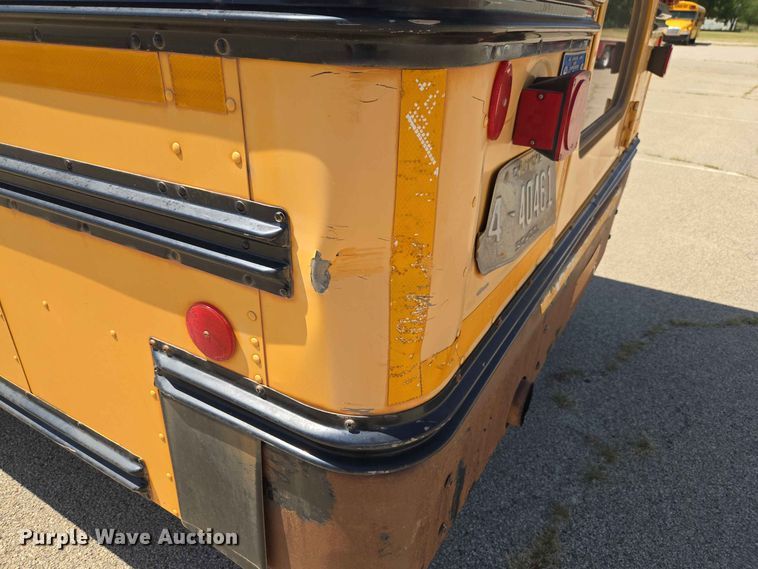 image for item EW8582 2006 Blue Bird BB Conventional school bus