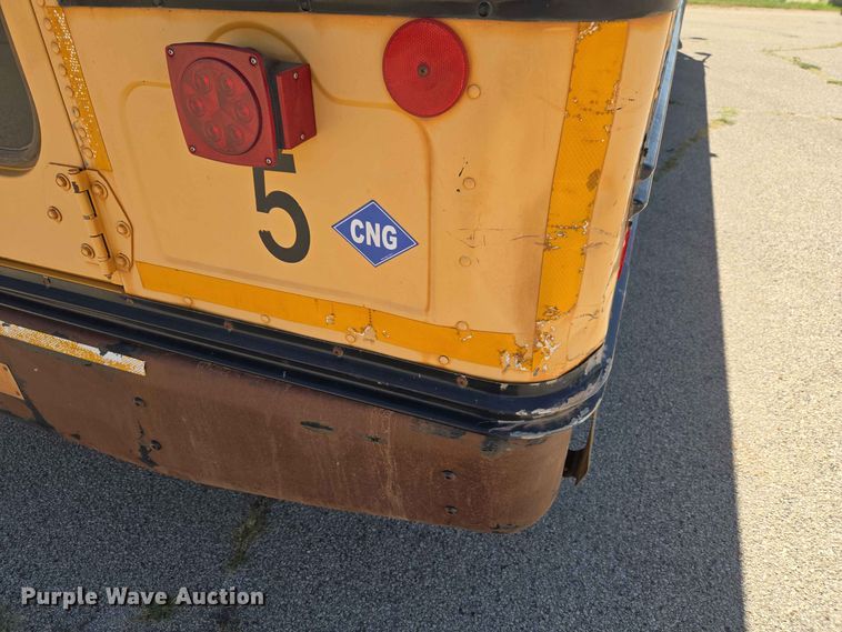 image for item EW8582 2006 Blue Bird BB Conventional school bus