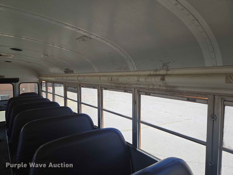 image for item EW8582 2006 Blue Bird BB Conventional school bus