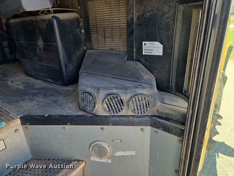 image for item EW8583 2013 Blue Bird BB Conventional school bus