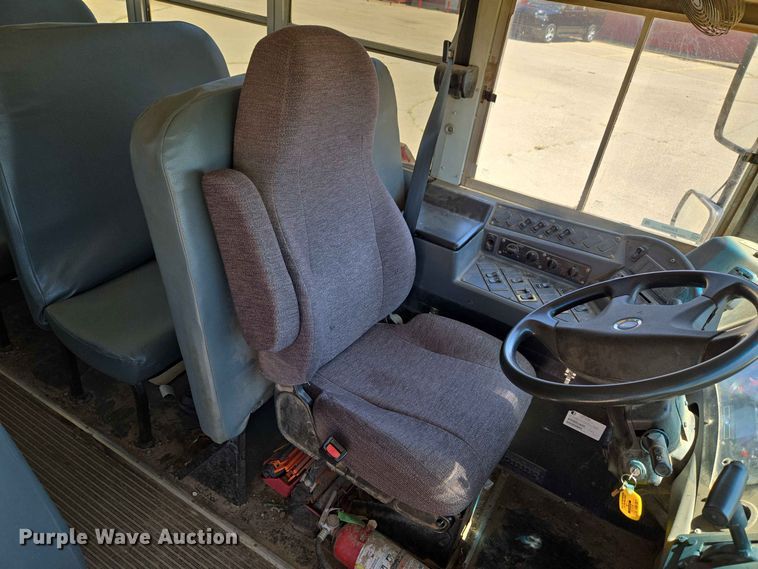 image for item EW8583 2013 Blue Bird BB Conventional school bus