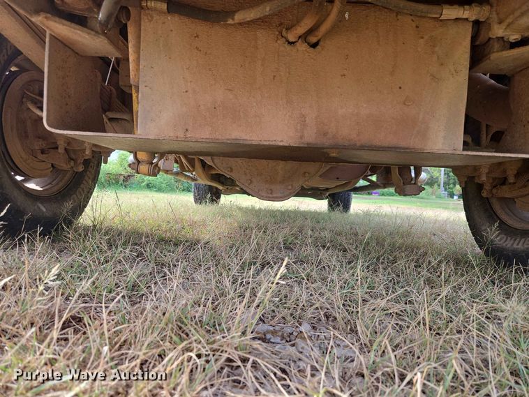 image for item EW8585 2006 Chevrolet  Silverado 2500HD Ext. Cab pickup truck