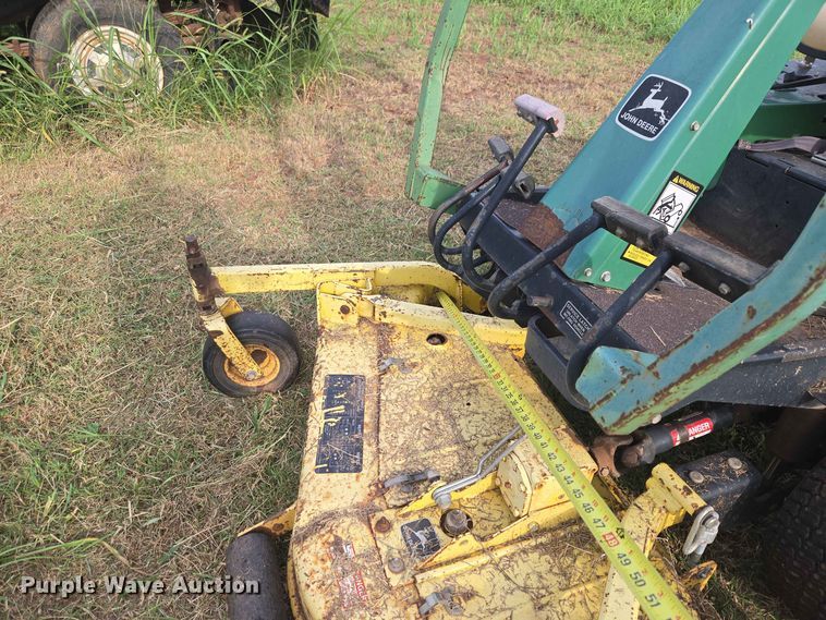 image for item EW8586 John Deere F935 lawn mower