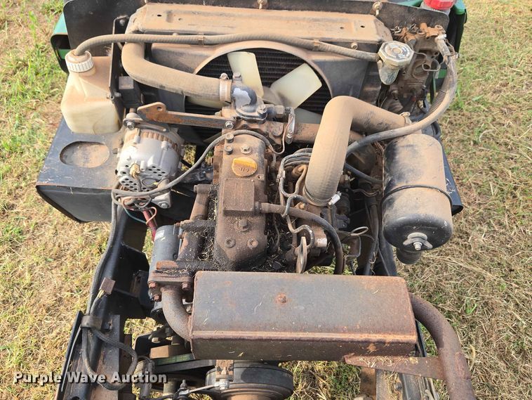 image for item EW8586 John Deere F935 lawn mower