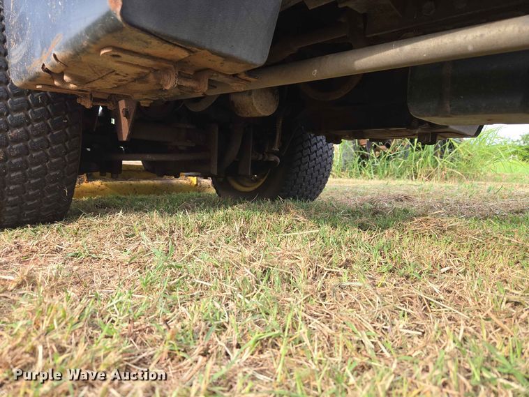 image for item EW8586 John Deere F935 lawn mower