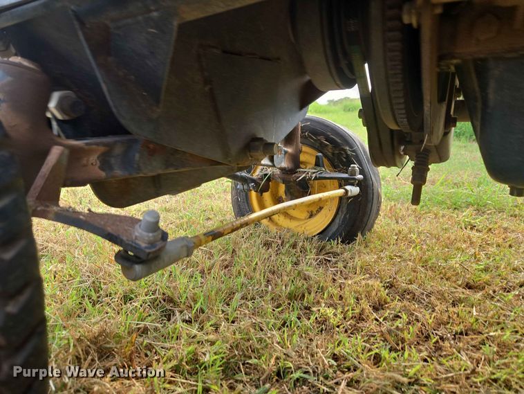 image for item EW8586 John Deere F935 lawn mower
