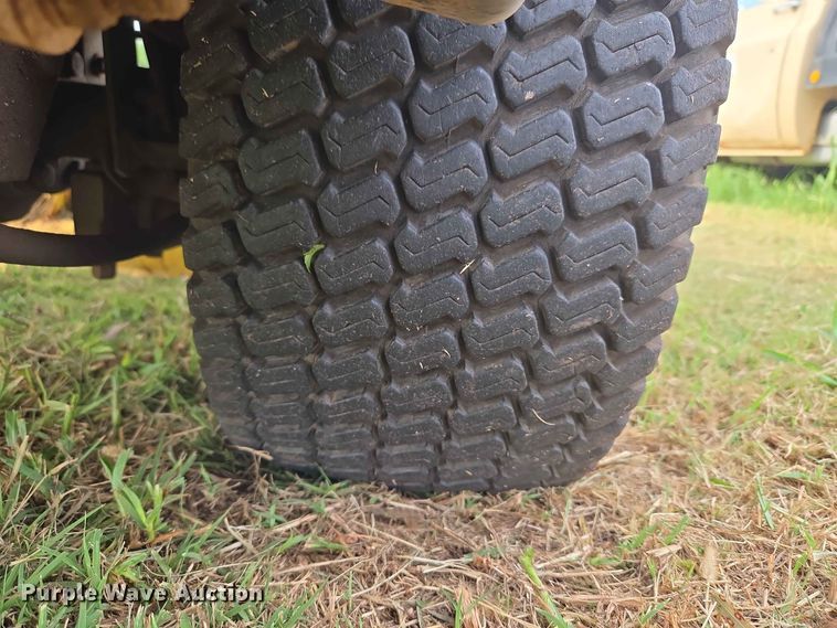 image for item EW8586 John Deere F935 lawn mower