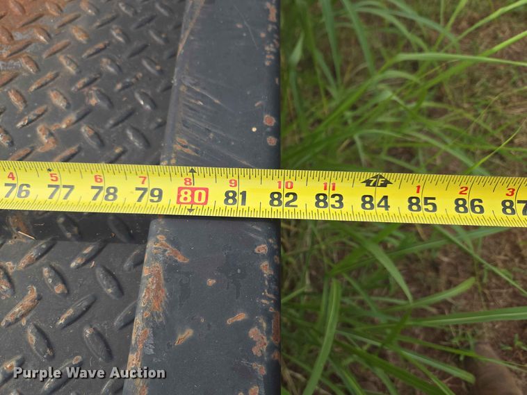 image for item EW8587 1987 Chevrolet Custom 20 bale bed pickup truck