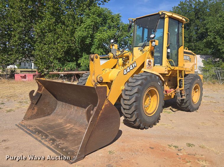 2001 John Deere 444H wheel loader