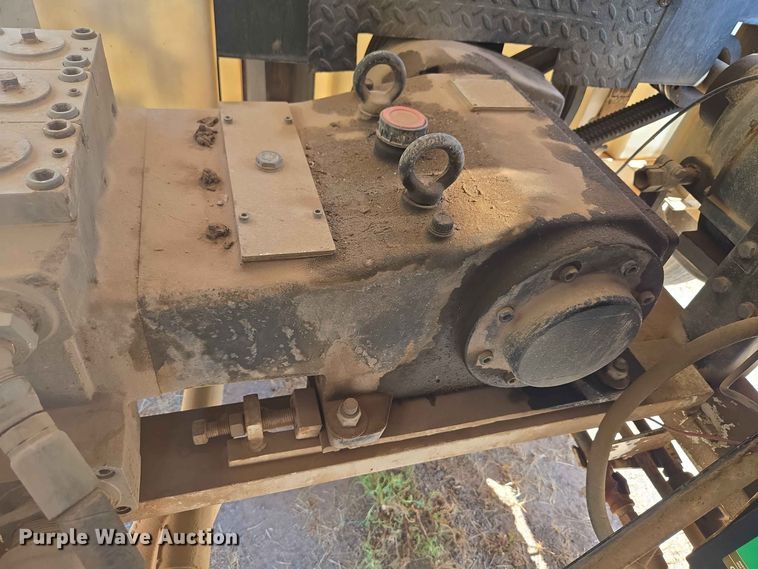 image for item EW8599 SRECO FLEXIBLE HV1800TR/L/P/D vacuum excavator