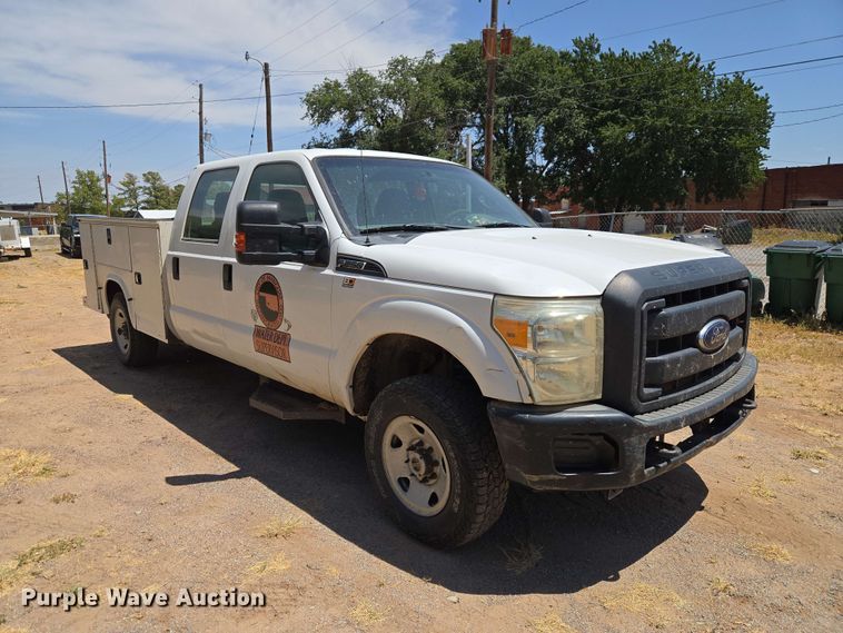 image for item EW8602 2015 Ford F250 Super Duty Crew Cab pickup truck