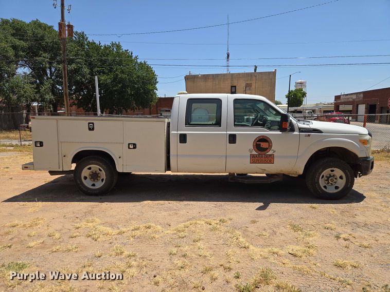 image for item EW8602 2015 Ford F250 Super Duty Crew Cab pickup truck