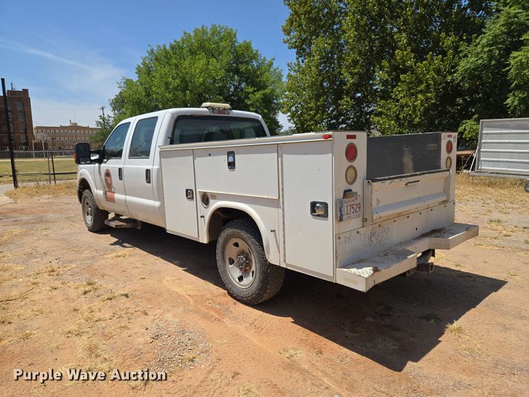 image for item EW8602 2015 Ford F250 Super Duty Crew Cab pickup truck