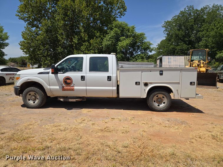 image for item EW8602 2015 Ford F250 Super Duty Crew Cab pickup truck
