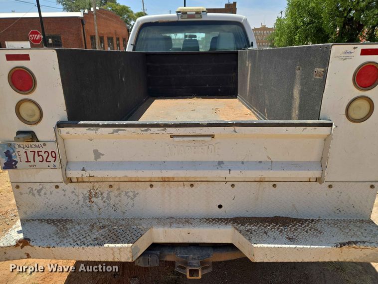 image for item EW8602 2015 Ford F250 Super Duty Crew Cab pickup truck