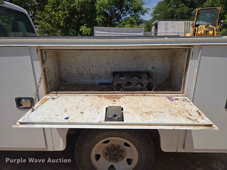 image for item EW8602 2015 Ford F250 Super Duty Crew Cab pickup truck