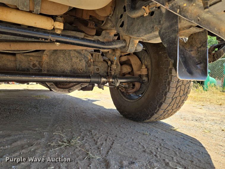 image for item EW8602 2015 Ford F250 Super Duty Crew Cab pickup truck