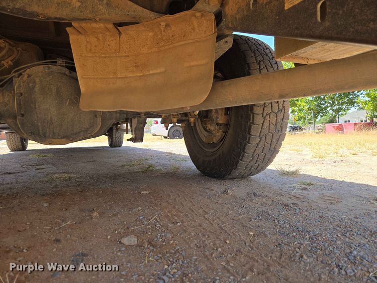 image for item EW8602 2015 Ford F250 Super Duty Crew Cab pickup truck