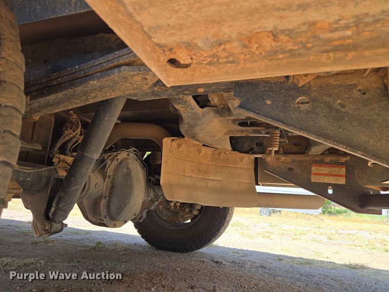image for item EW8602 2015 Ford F250 Super Duty Crew Cab pickup truck