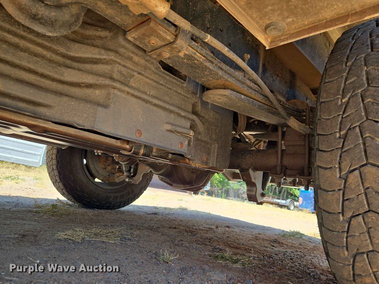 image for item EW8602 2015 Ford F250 Super Duty Crew Cab pickup truck