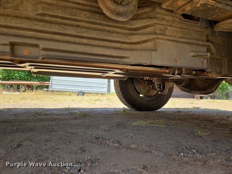 image for item EW8602 2015 Ford F250 Super Duty Crew Cab pickup truck